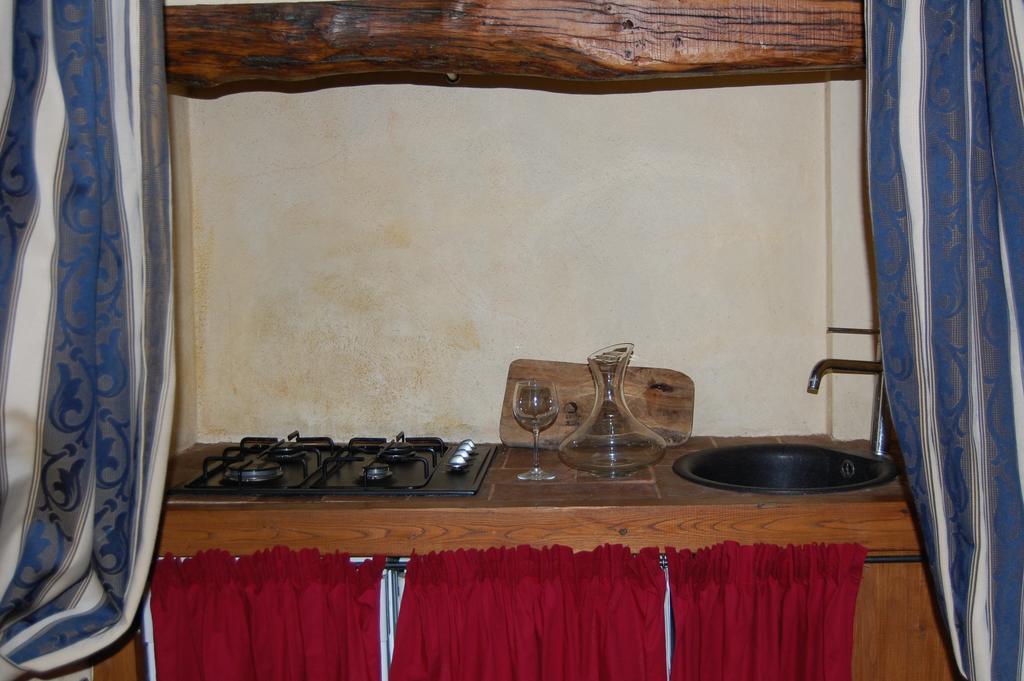 Podere Campovecchio Rapale Room photo